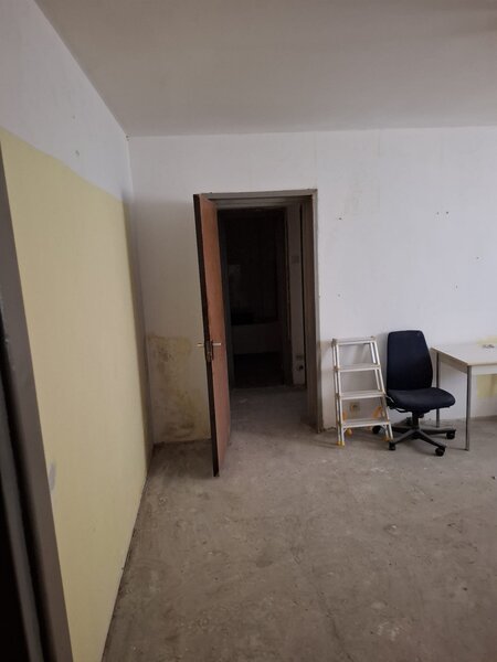 Drumul Taberei, Brasov, Plaza, vanzare 2 camere de renovat, 85000 E.