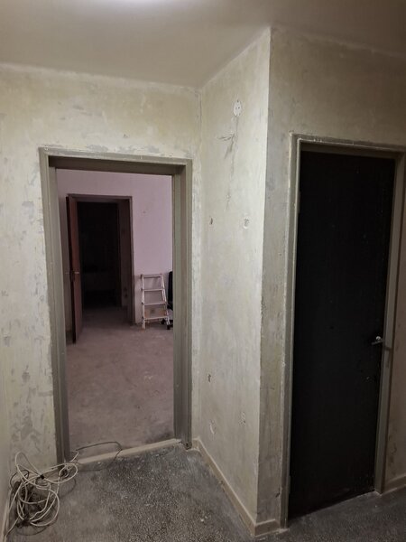Drumul Taberei, Brasov, Plaza, vanzare 2 camere de renovat, 85000 E.