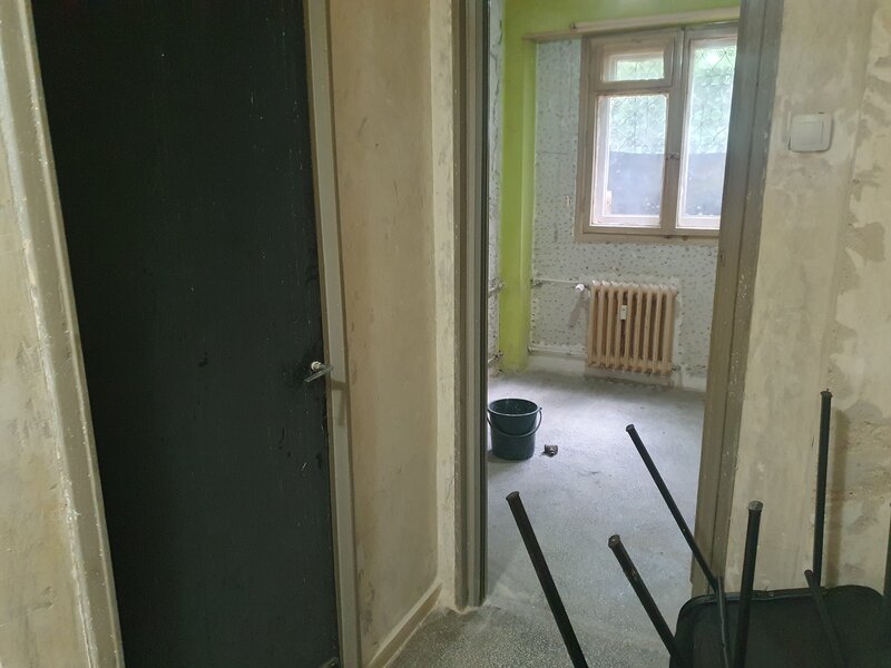 Drumul Taberei, Brasov, Plaza, vanzare 2 camere de renovat, 85000 E.