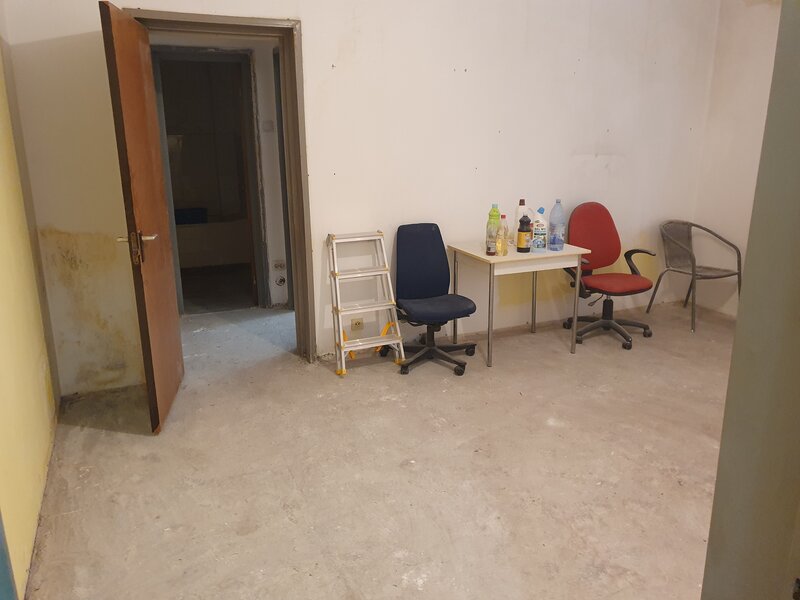 Drumul Taberei, Brasov, Plaza, vanzare 2 camere de renovat, 85000 E.
