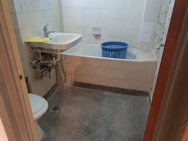 Drumul Taberei, Brasov, Plaza, vanzare 2 camere de renovat, 85000 E.